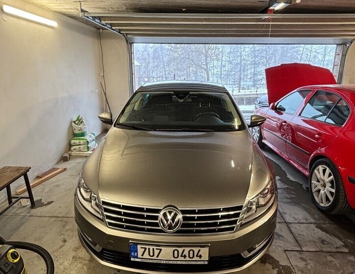 Volkswagen Passat CC Sedan 0,0 103 kw