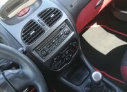 Peugeot 206 Hatchback 1,4 l 50 kw
