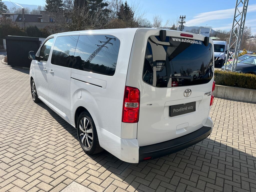 Toyota ProAce Verso VAN / Minibus 2,0 l 130 kw