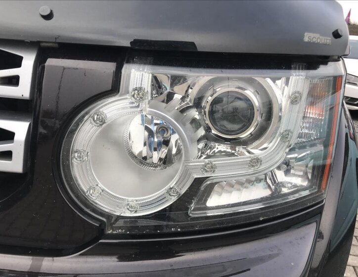 Land Rover Discovery Kombi 3,0 l 180 kw