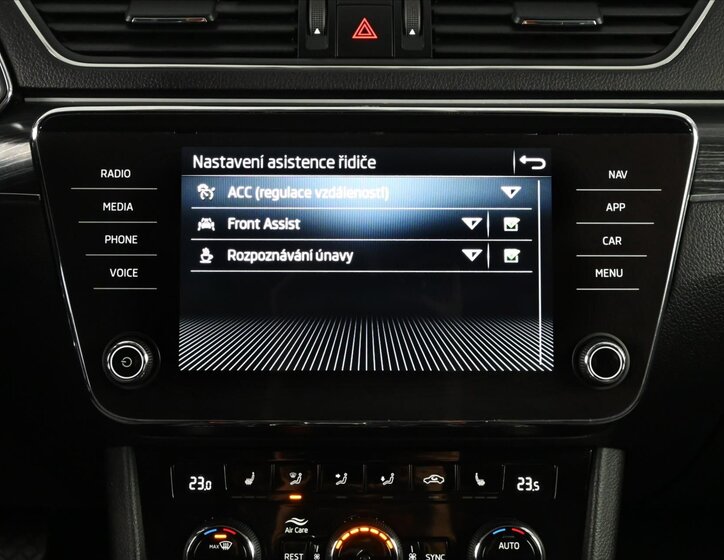 Škoda Superb Kombi 2,0 l 110 kw