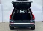 Volvo XC90 23
