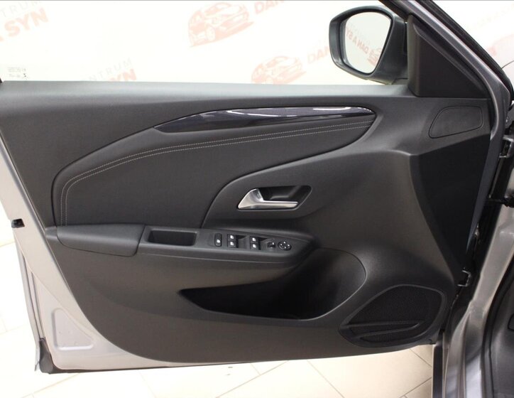 Opel Corsa Hatchback 1,2 l 55 kw