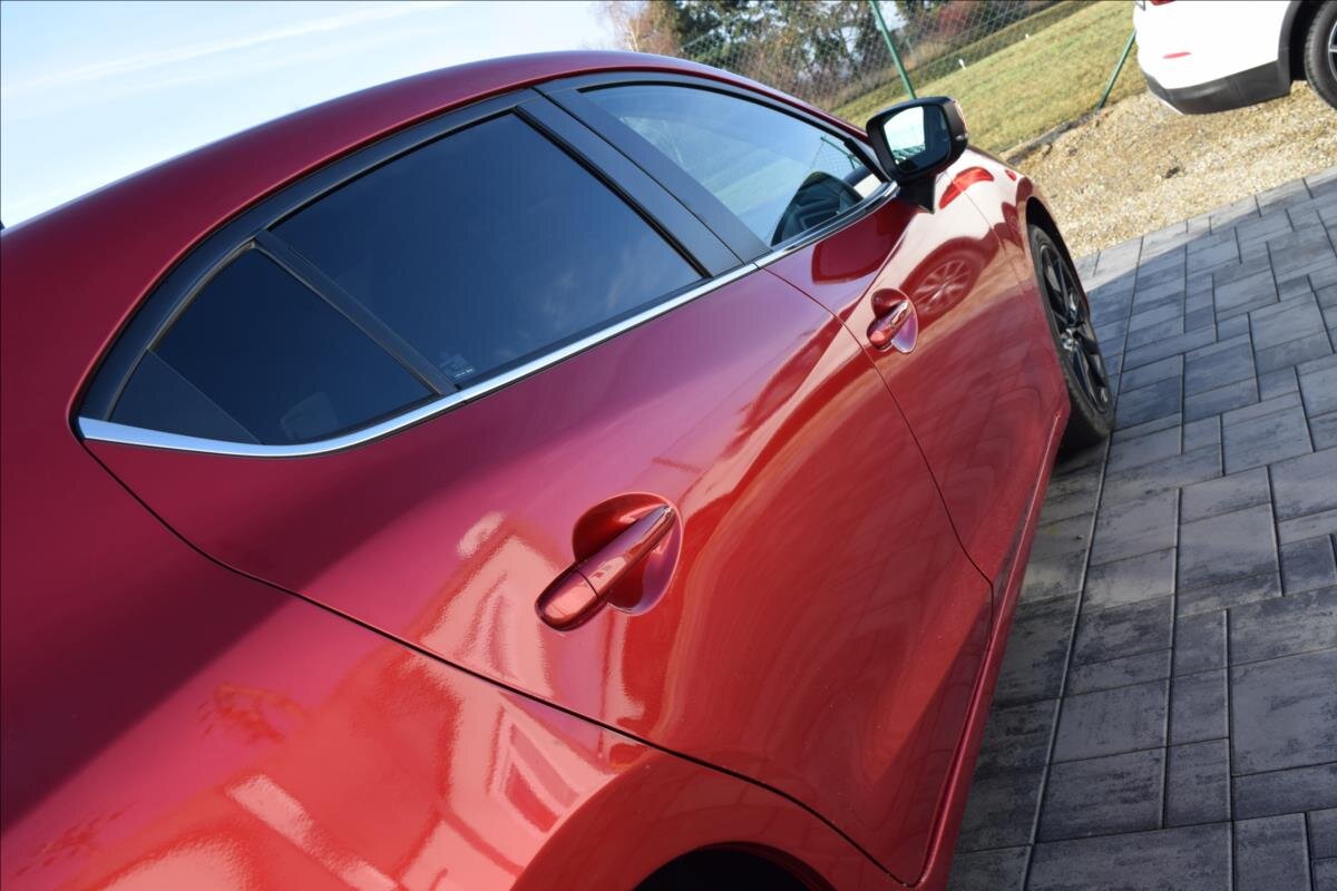 Mazda 3 Hatchback 2,0 l 121 kw