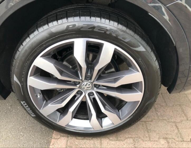 Volkswagen Touareg 15