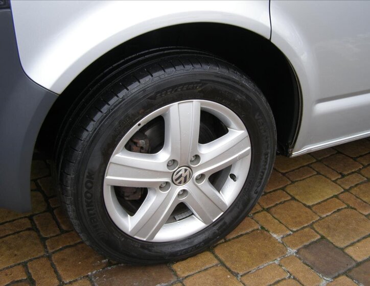 Volkswagen Transporter 9