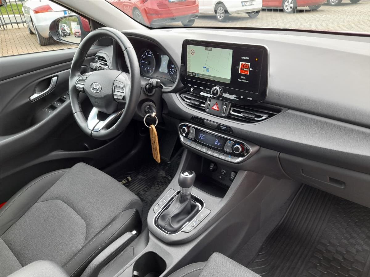 Hyundai i30 Kombi 998,0 88 kw