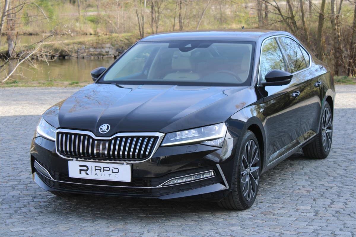 Škoda Superb Sedan / Limuzína 2,0 l 147 kw