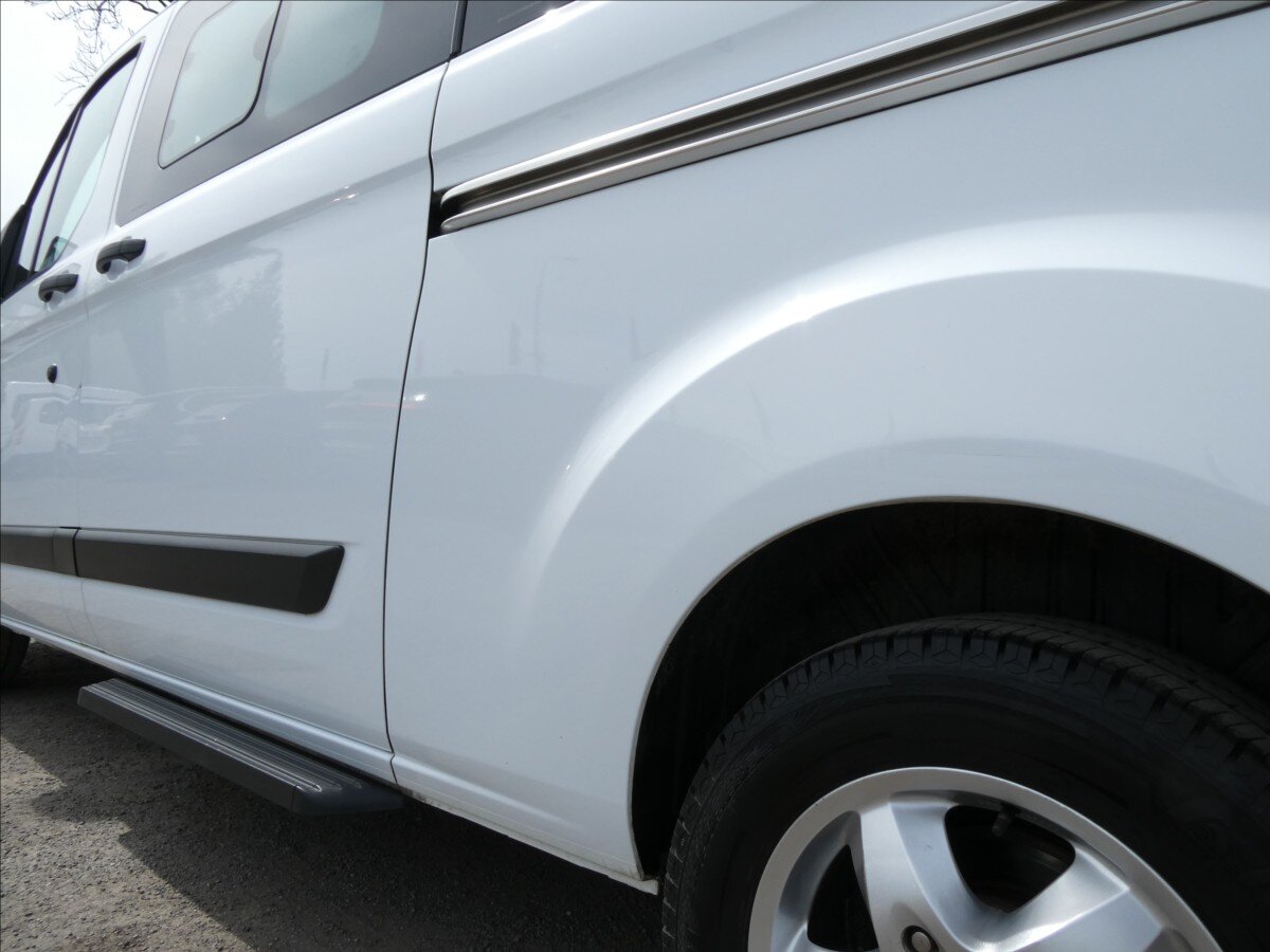 Ford Tourneo Custom Ostatní 2,0 l 96 kw