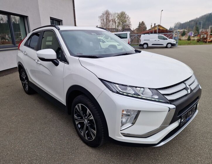 Mitsubishi Ostatní SUV / Terénní 1,5 l 120 kw