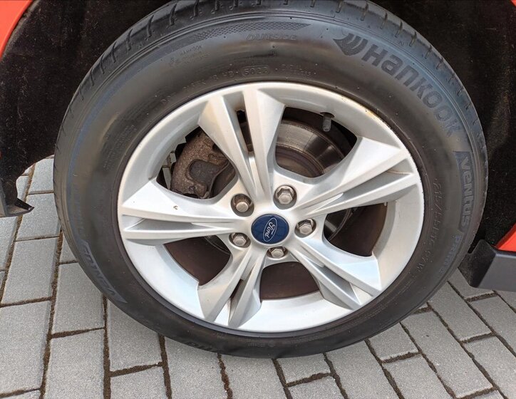 Ford Grand C-MAX MPV 2,0 l 103 kw