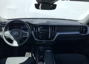 Volvo XC60 SUV / Terénní 2,0 l 145 kw