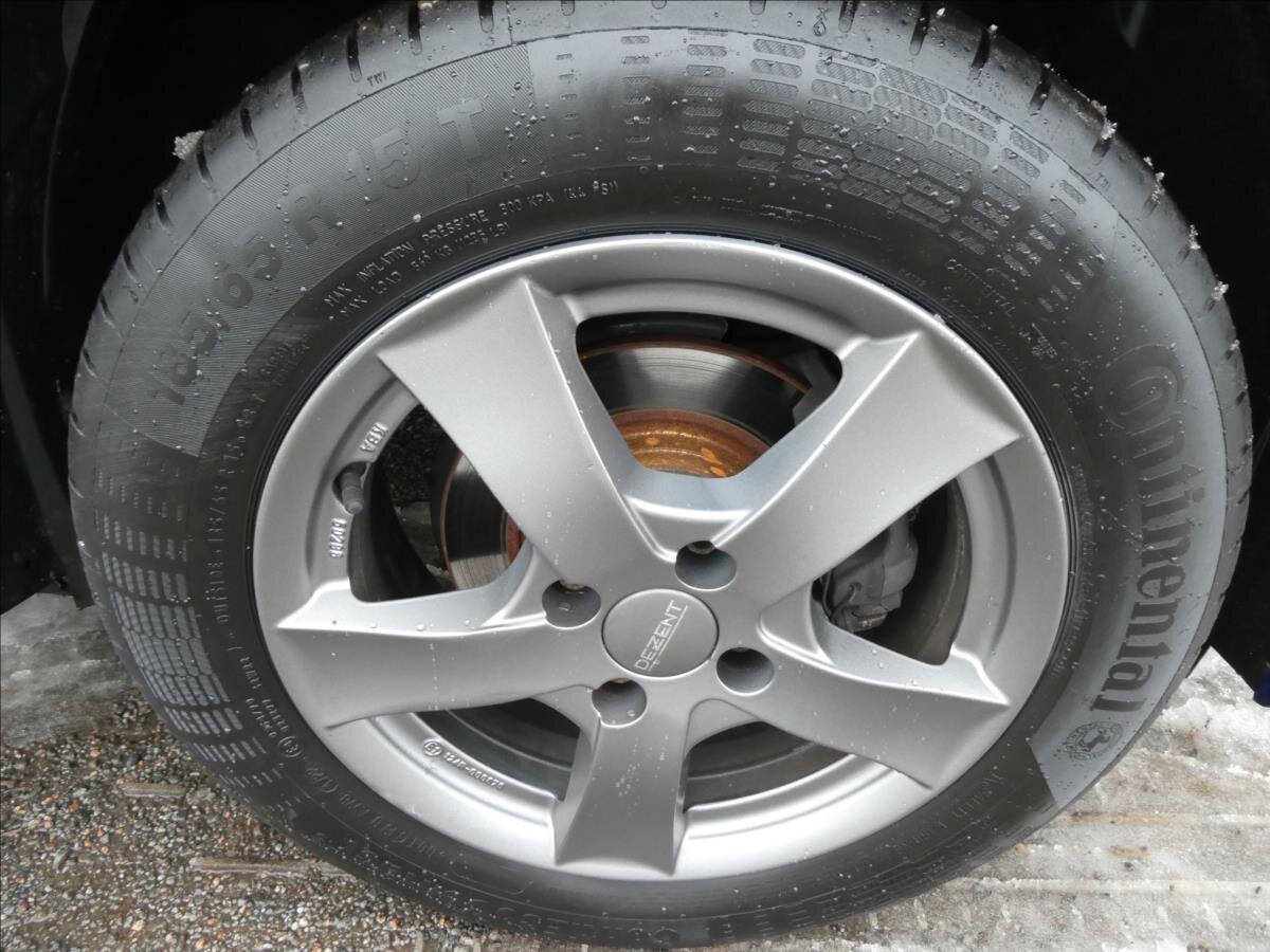 Dacia Logan Sedan / Limuzína 999,0 54 kw