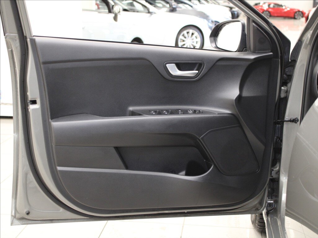 KIA Rio Hatchback 998,0 73 kw