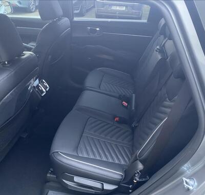 KIA Sorento 10