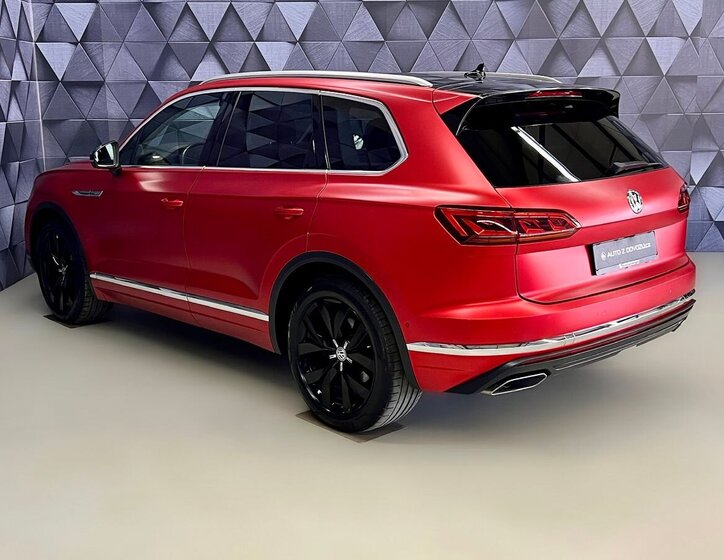 Volkswagen Touareg SUV / Terénní 3,0 l 210 kw