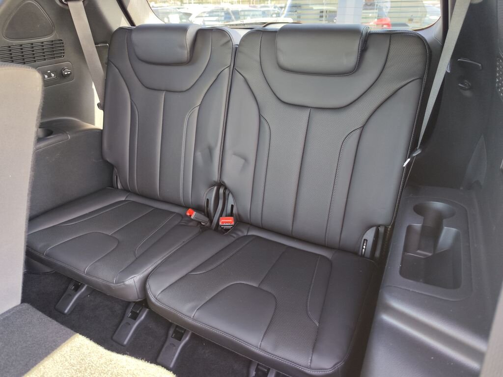 Hyundai Santa Fe SUV / Terénní 2,2 l 142 kw