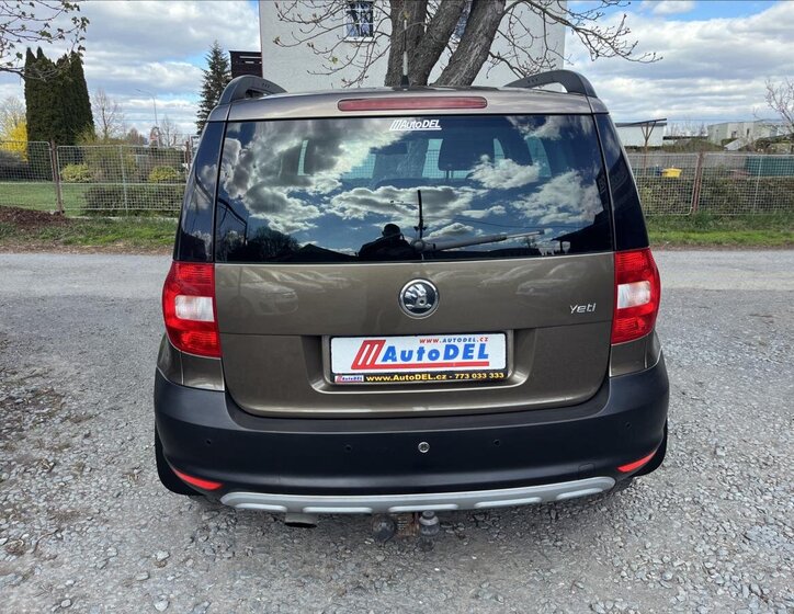 Škoda Yeti SUV / Terénní 1,2 l 77 kw