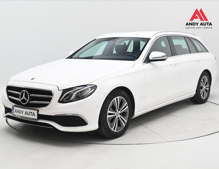 Mercedes-Benz Třídy E 1