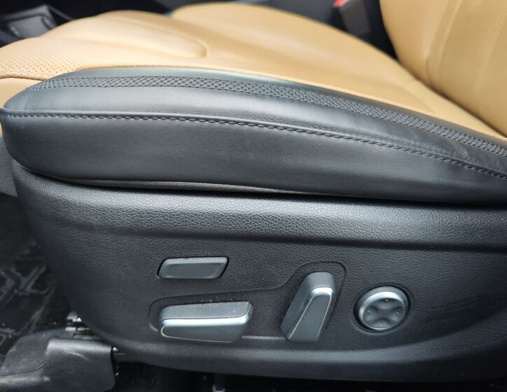 Hyundai Santa Fe SUV 2,2 l 142 kw