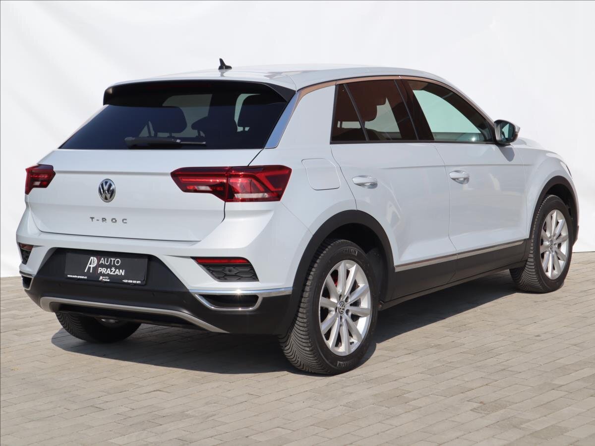 Volkswagen T-Roc CUV / Crossover 1,5 l 110 kw