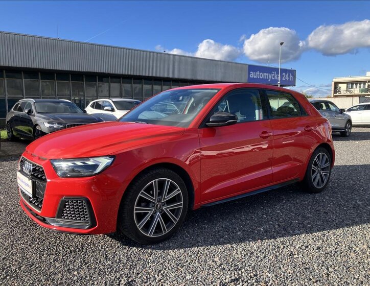 Audi A1 Hatchback 999,0 70 kw