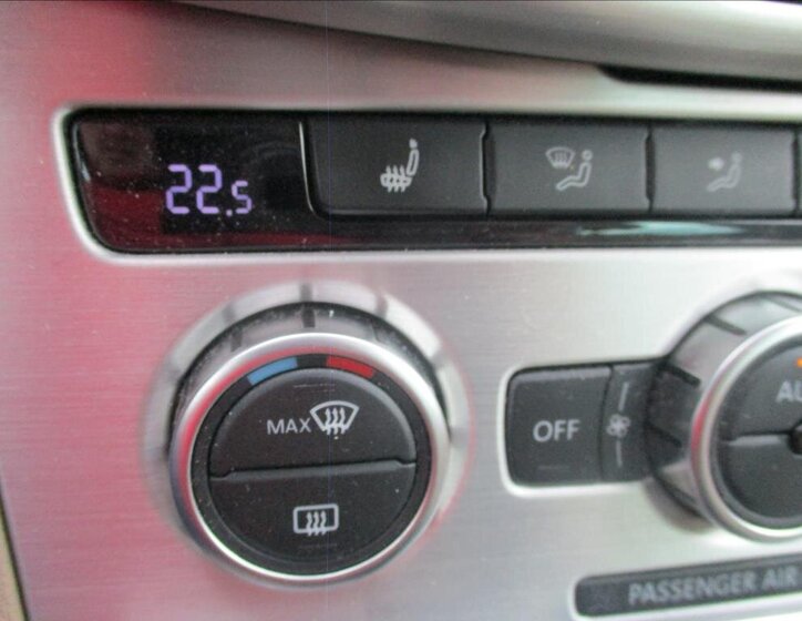 Volkswagen Passat Kombi 2,0 l 103 kw