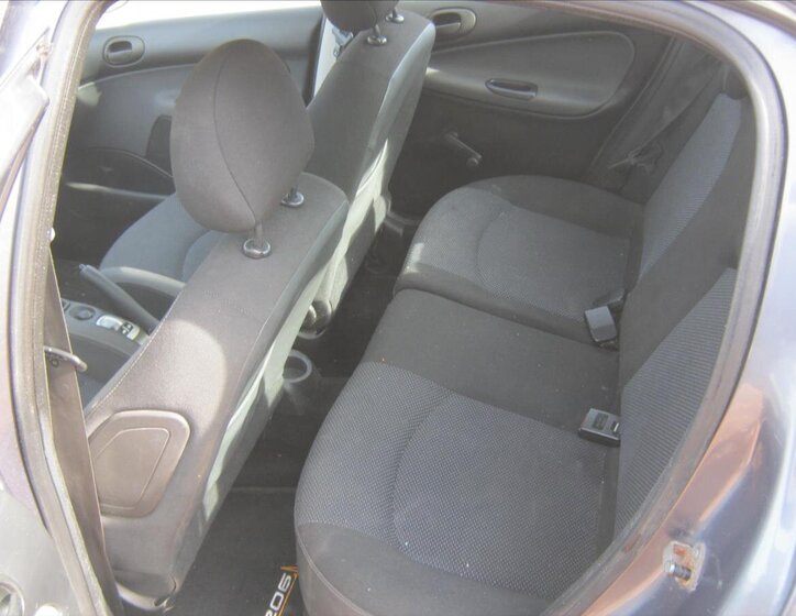 Peugeot 206 Hatchback 1,4 l 50 kw