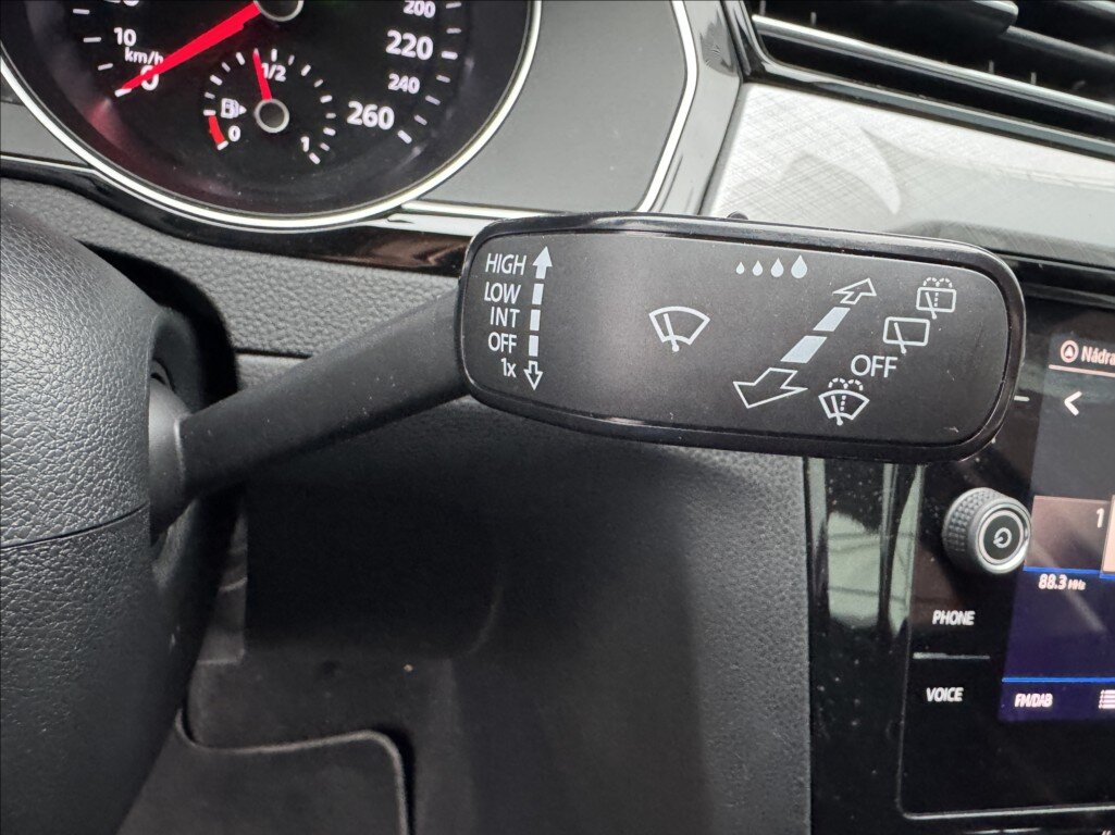 Volkswagen Passat Kombi 1,4 l 0