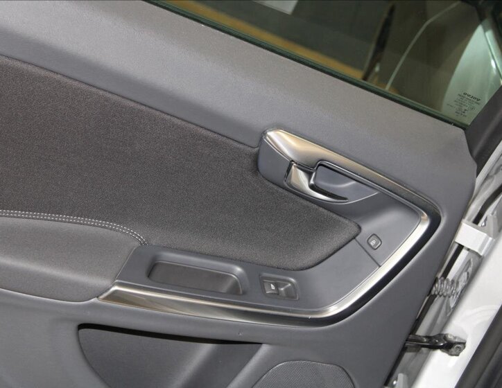 Volvo V60 Kombi 1,6 l 84 kw