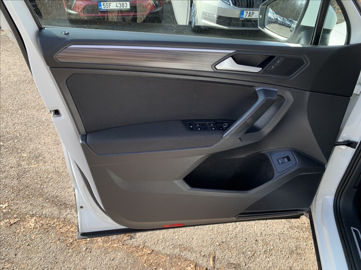 Volkswagen Tiguan Allspace SUV / Terénní 2,0 l 110 kw