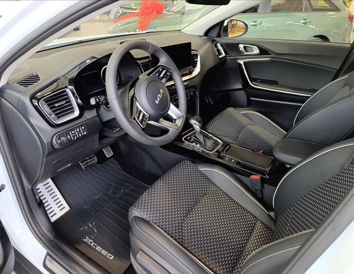 KIA XCeed Hatchback 1,6 l 77 kw