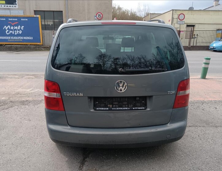 Volkswagen Touran MPV 1,9 l 66 kw
