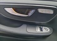 Mercedes-Benz Třídy V 12