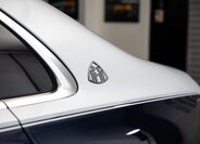 Mercedes-Benz Ostatní Sedan / Limuzína 6,0 l 450 kw