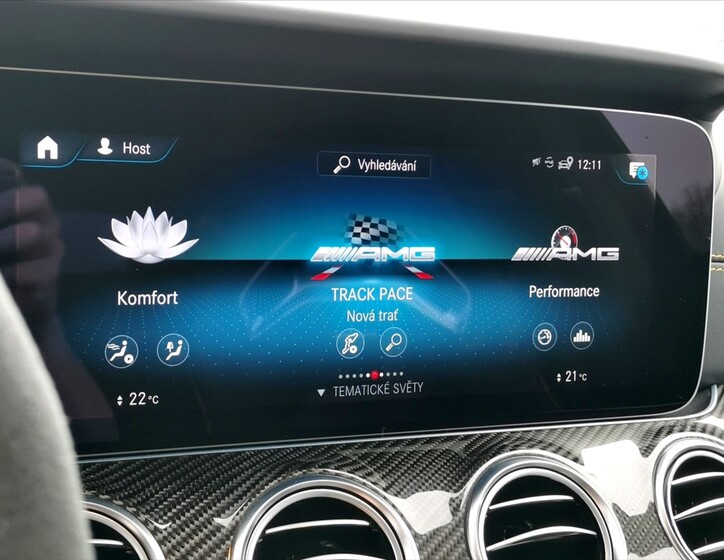 Mercedes-Benz Třídy E 18