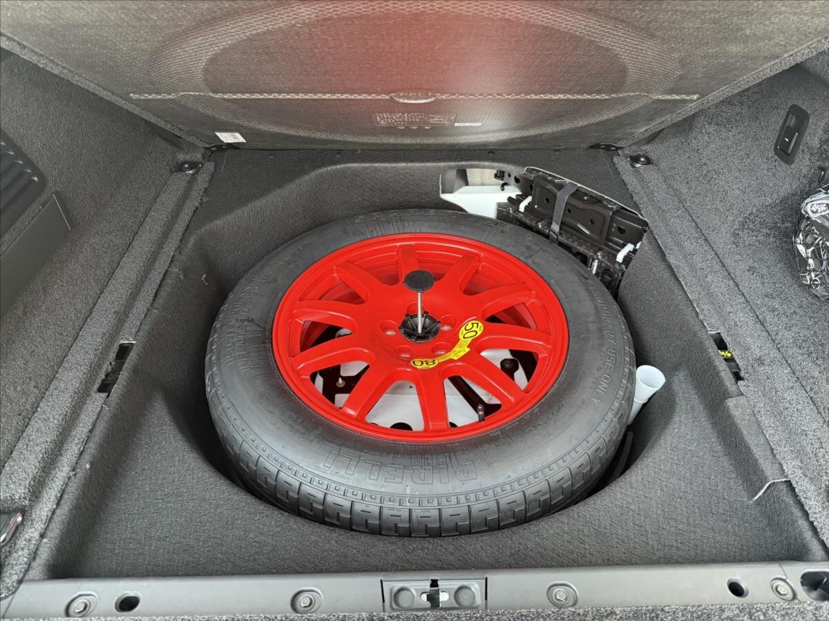 Land Rover Range Rover SUV 3,0 l 221 kw