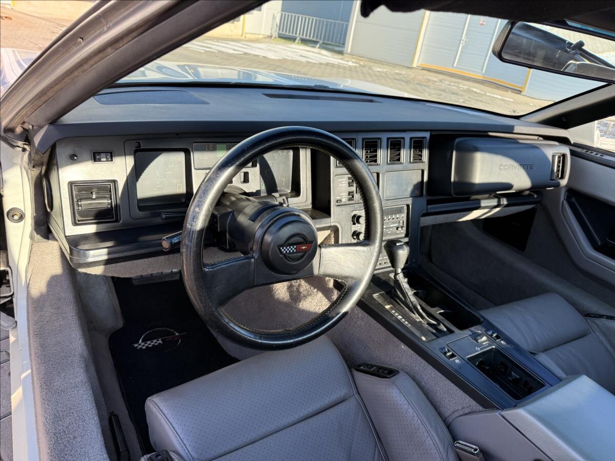 Chevrolet Corvette Kupé 5,7 l 210 kw