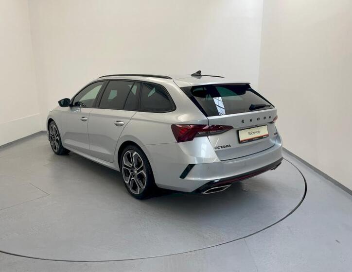 Škoda Octavia 9
