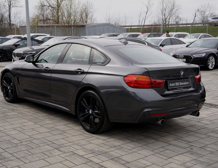 BMW Řada 4 Kupé 3,0 l 225 kw