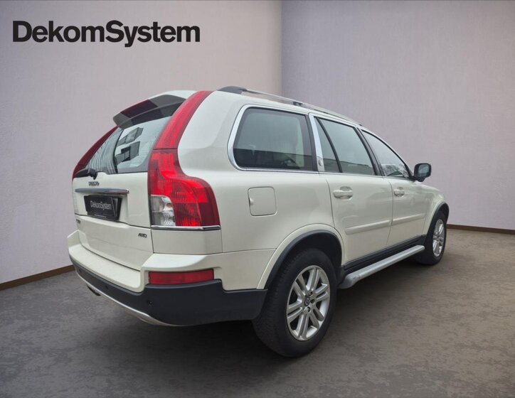 Volvo XC90 SUV 2,4 l 136 kw