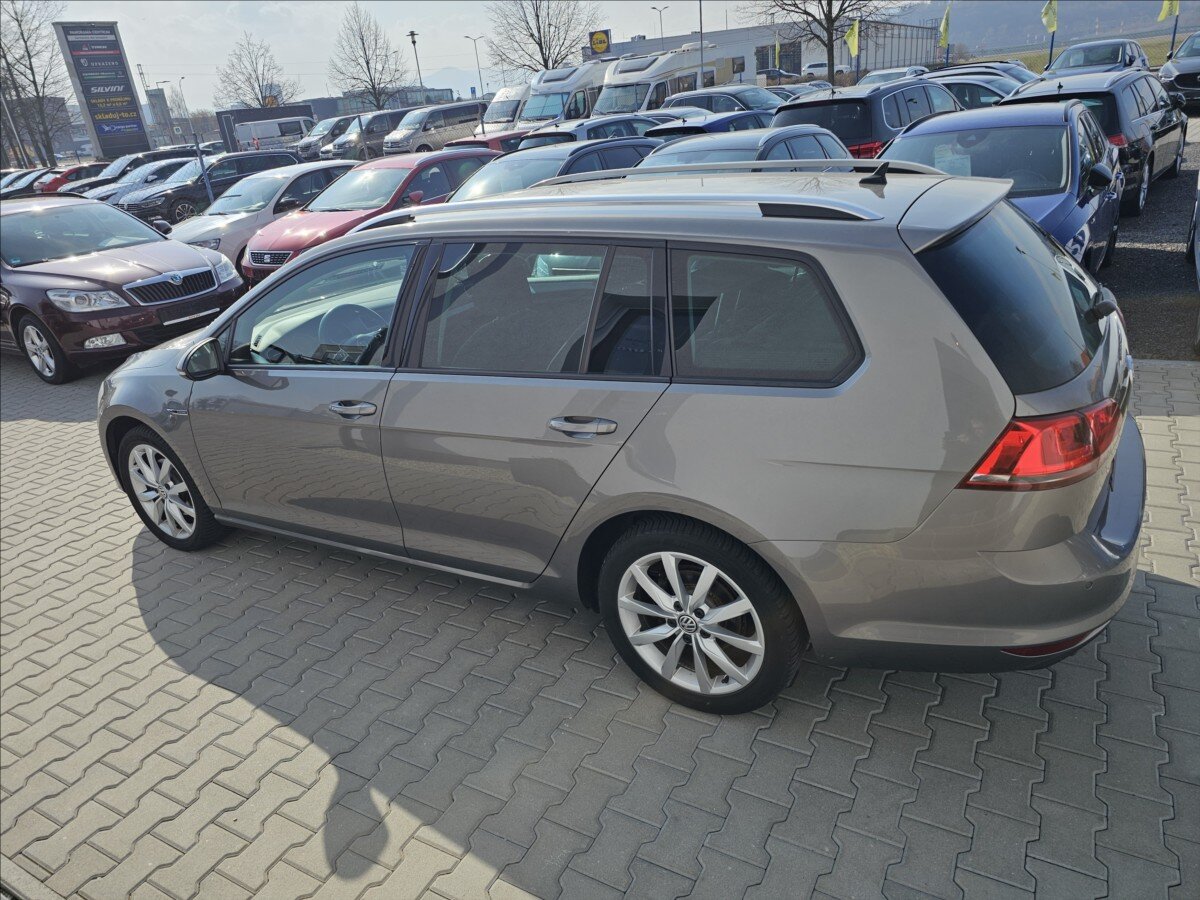 Volkswagen Golf Kombi 1,4 l 92 kw