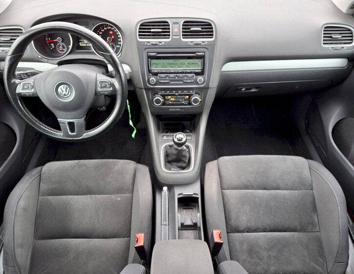 Volkswagen Golf Hatchback 1,6 l 77 kw