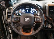 Dodge RAM Pick-up 5,7 l 291 kw