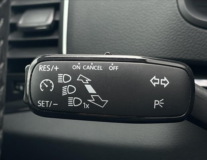 Škoda Karoq SUV / Terénní 2,0 l 110 kw