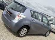 Toyota Verso Kombi 2,0 l 93 kw