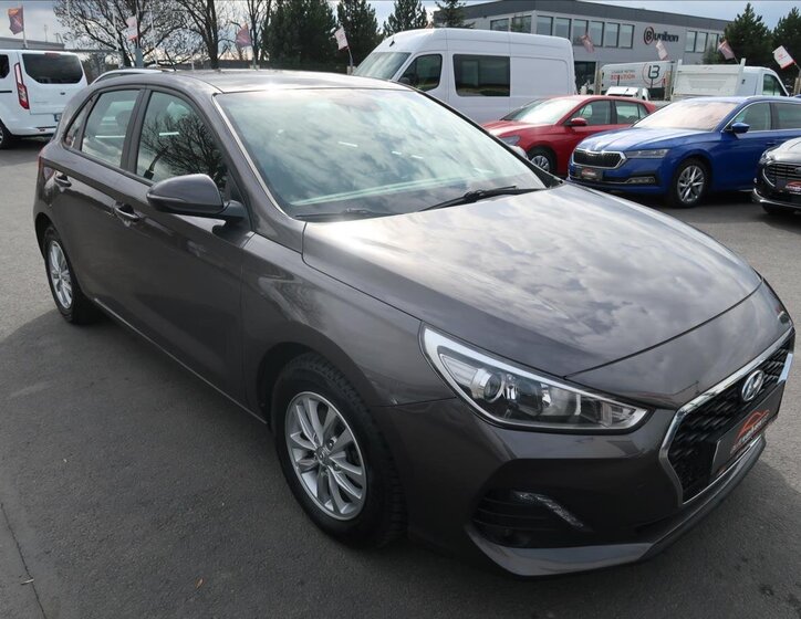 Hyundai i30 Hatchback 1,4 l 73 kw
