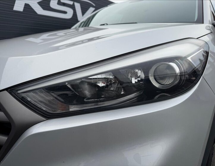 Hyundai Tucson SUV / Terénní 1,6 l 97 kw