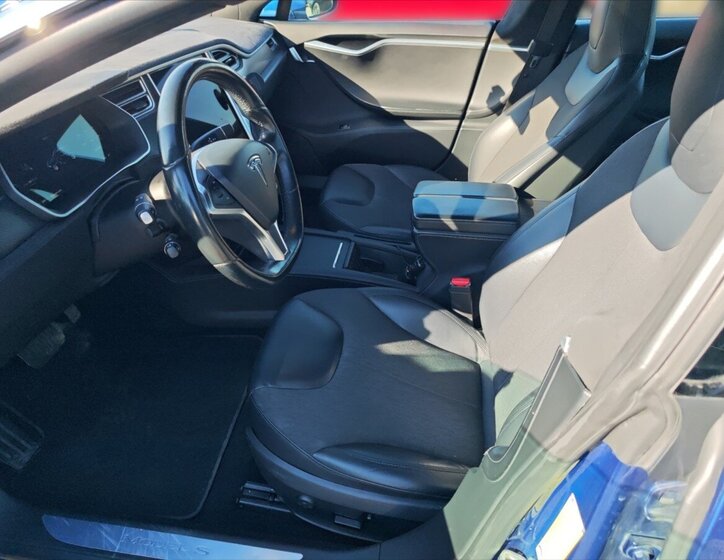 Tesla Model S Liftback 0,0 386 kw