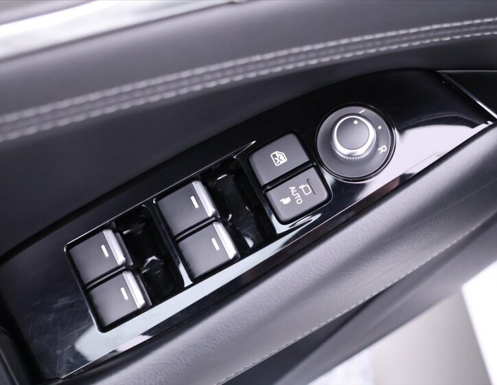 Mazda 6 Kombi 2,0 l 121 kw